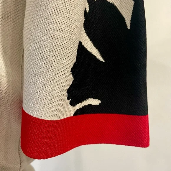 Alexander McQueen white Intarsia knit top, size S, Red/black, EUC - Picture 10 of 14